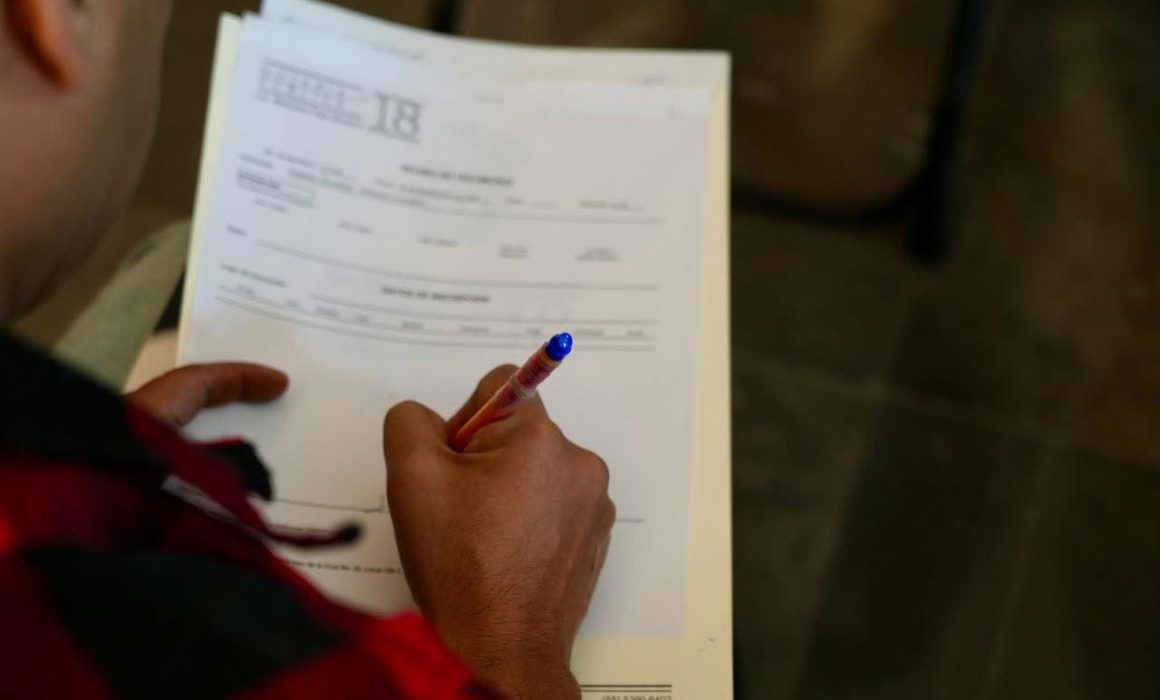 Entregan testamentos a bajo costo en Tlalnepantla