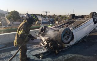 Evita Protección Civil de Ecatepec tragedia tras volcadura en autopista