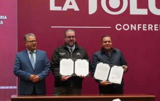 Firma ayuntamiento de Toluca convenio para proteger a periodistas
