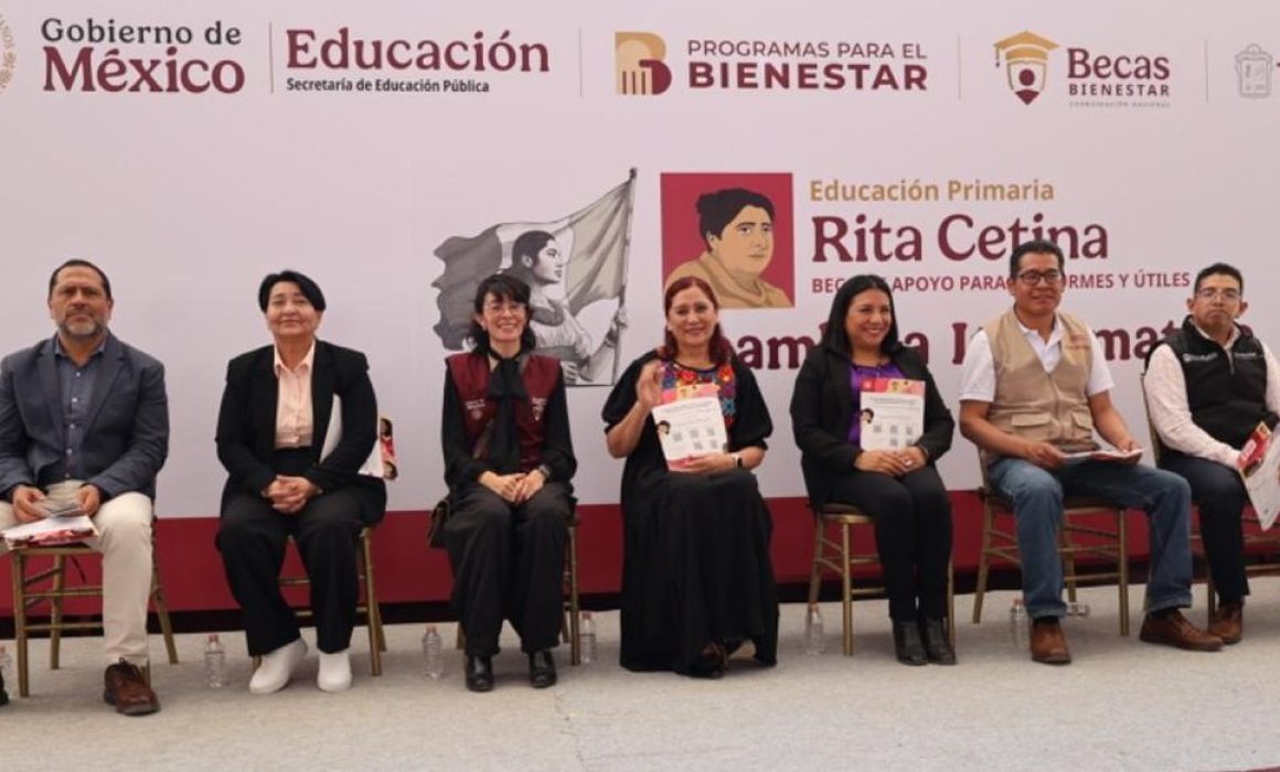 Impulsa Tecámac educación y becas para miles de estudiantes