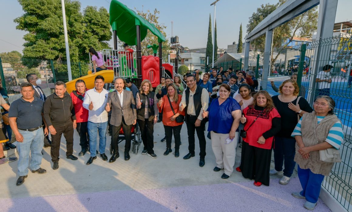 Inauguran multideportivo y refuerza obra pública en Atizapán