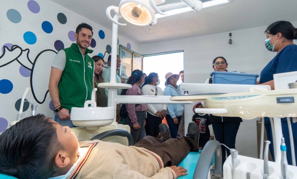 Lidera Pepe Couttolenc acciones del Verde en salud con clínicas y apoyos
