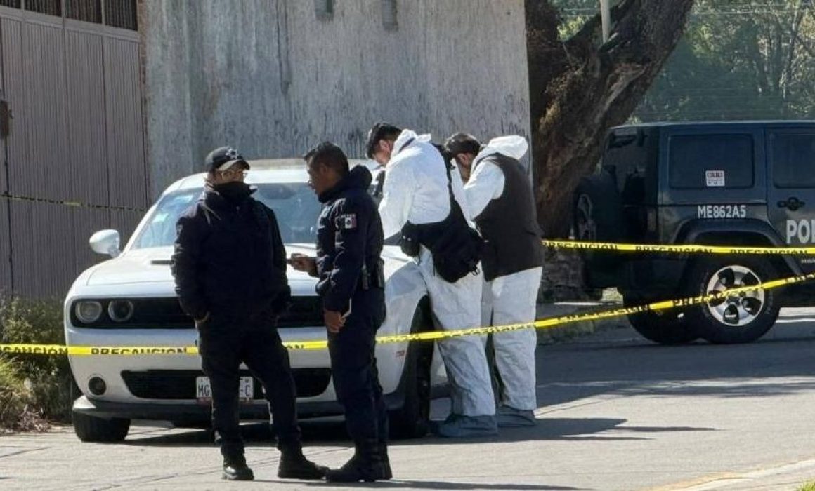 Localizan a hombre asesinado dentro de vehículo en Ocoyoacac