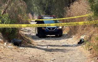 Localizan restos de mujer con mensaje criminal en Texcoco