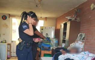 Rescata policía de Ecatepec a adulta mayor en situación de abandono