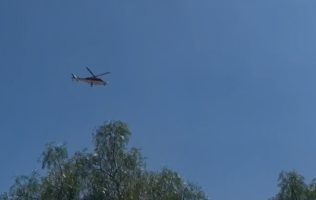 Movilizan cuerpos de emergencia por reporte de avioneta en México–Pirámides