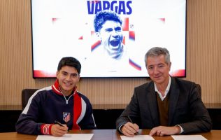 Oficializa Atlético de Madrid al mexicano Obed Vargas