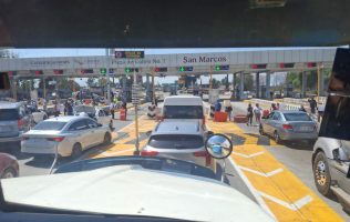 Pacientes protestan por fallas en diálisis en hospital de Chalco
