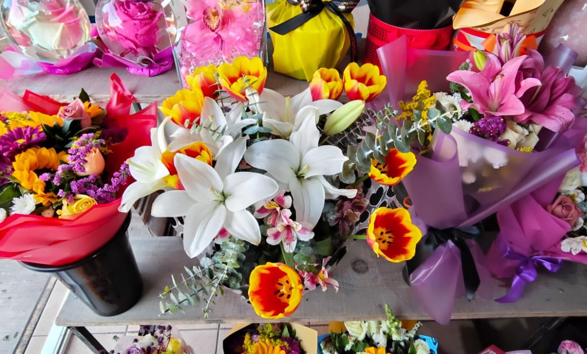 Prevén alza en ventas por San Valentín con flores caras en Huehuetoca