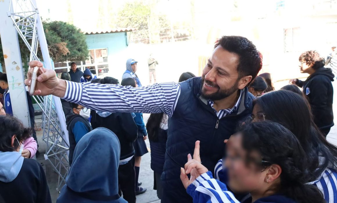 Promueve Anuar Azar prevención del bullying y apoyo social