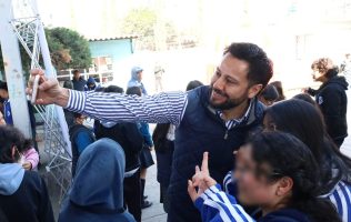 Promueve Anuar Azar prevención del bullying y apoyo social