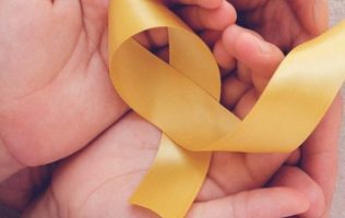 Promueven la detección temprana del cáncer infantil durante febrero