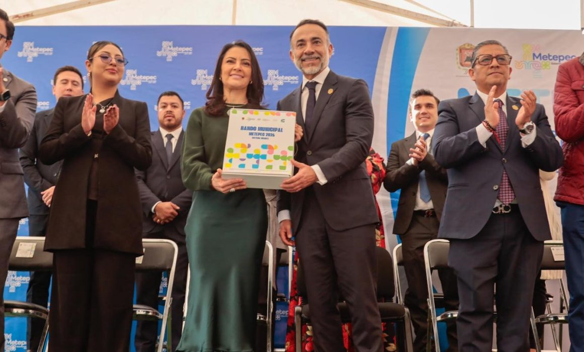 Promulga Fernando Flores Bando Municipal 2026 con un sentido humanista