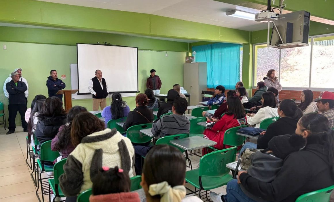 Realiza Jilotzingo obras viales y ajustes normativos municipales