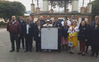 Reaparece Juana Díaz en El Oro pese a inconformidad del pueblo