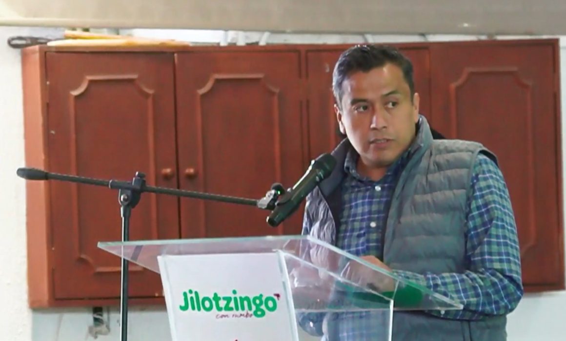 Regulariza Jilotzingo actividades comerciales y apoya a negocios locales
