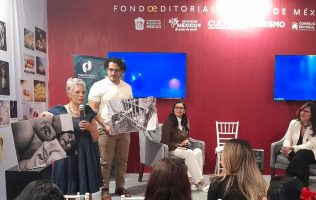 Reitera UAEMex su compromiso social en la FIL Minería