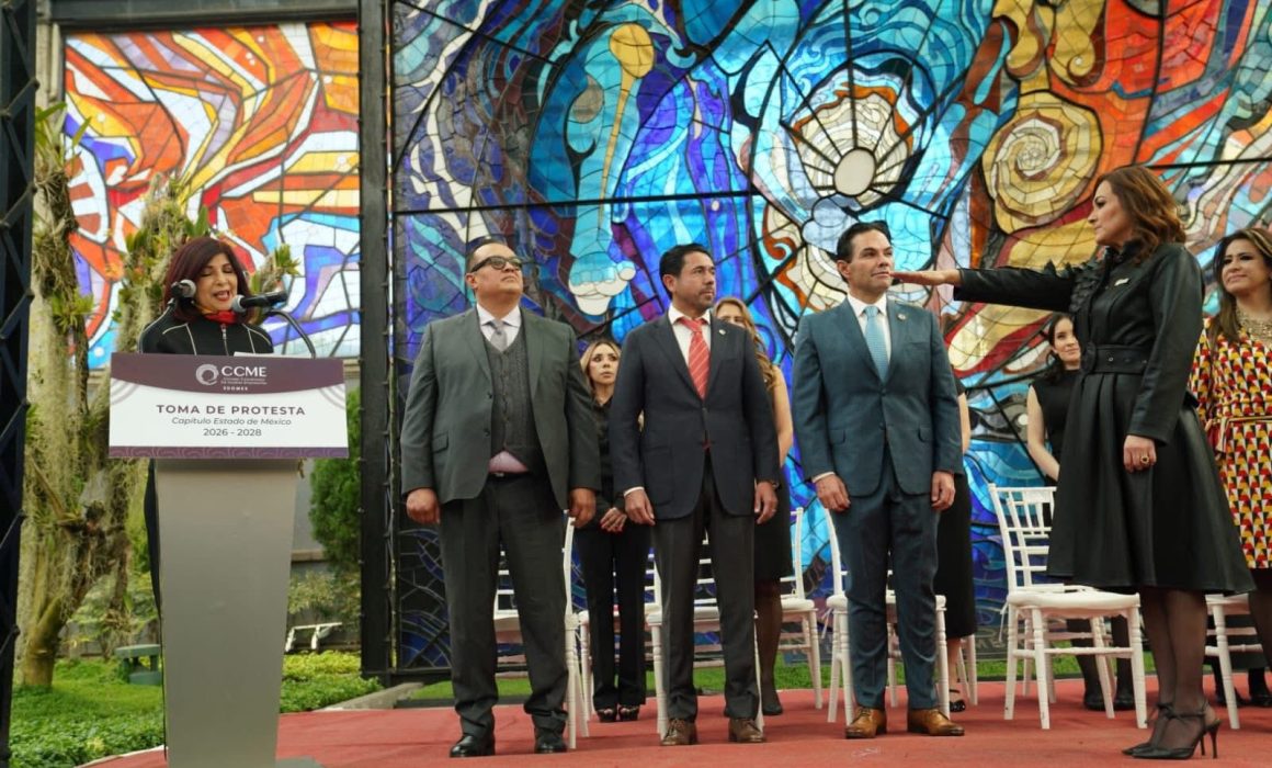 Respalda Enrique Vargas del Villar liderazgo femenino en el CCEM