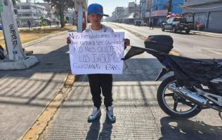Responde IMSS Bienestar a protestas por fallas en hemodiálisis en Edomex