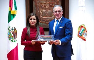 34. Sostiene Sedeco reunión con Canadian Pacific Kansas