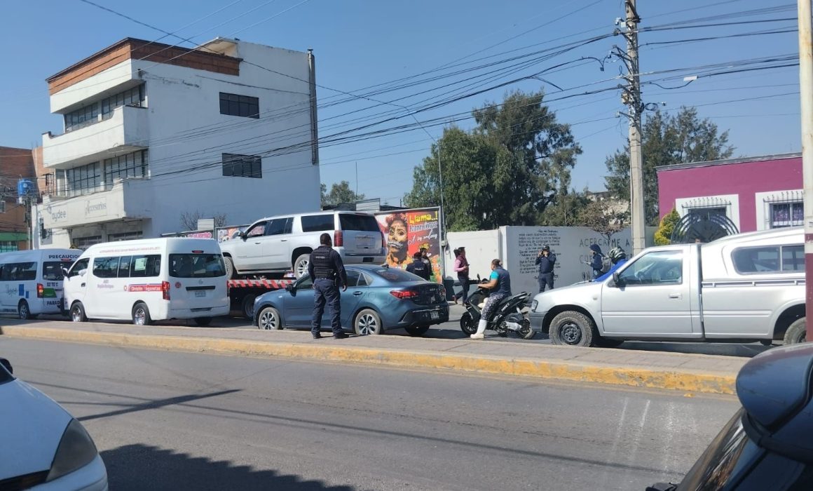 Caen en Tizayuca a 3 por rapto de menor tras persecución en Edomex