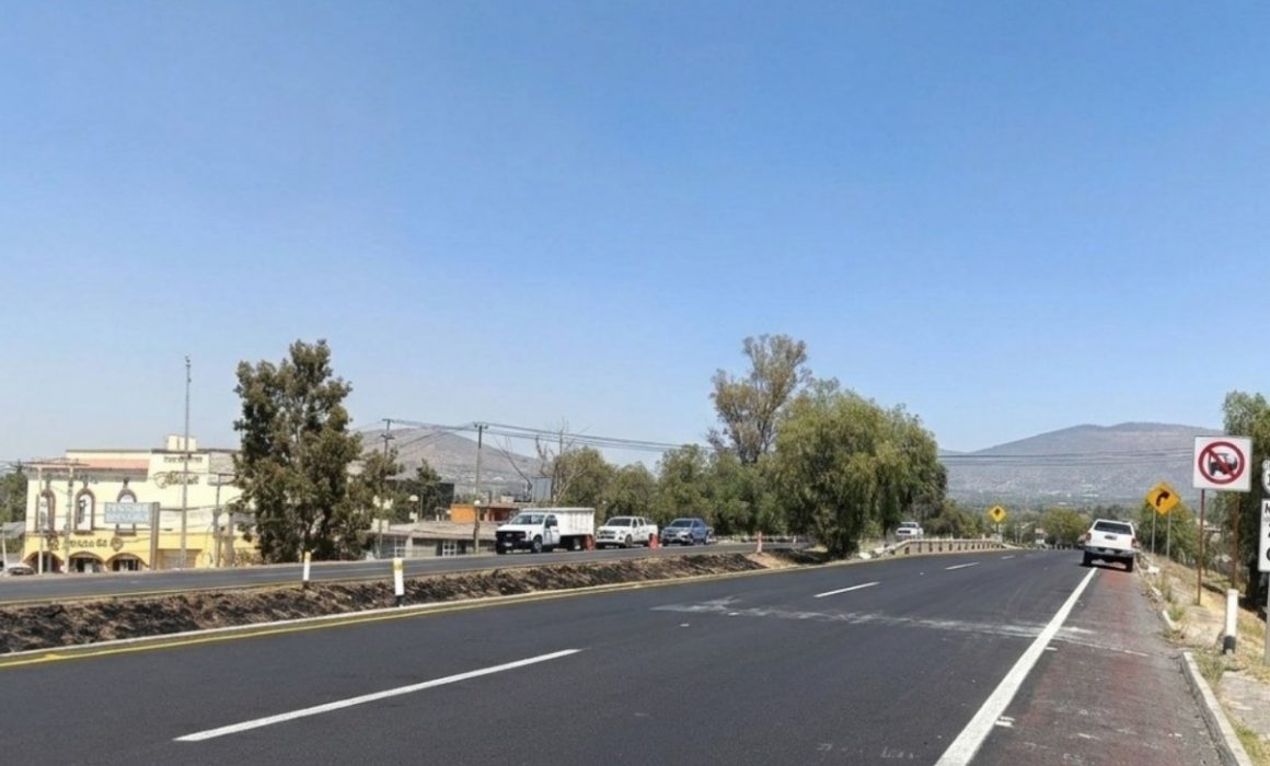 Colapsa la autopista México–Pirámides en Teotihuacán por bloqueos