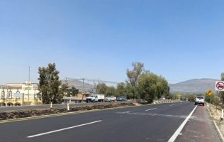 Colapsa la autopista México–Pirámides en Teotihuacán por bloqueos