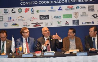 Advierten empresarios que tráfico en Edomex sube costos y frena economía