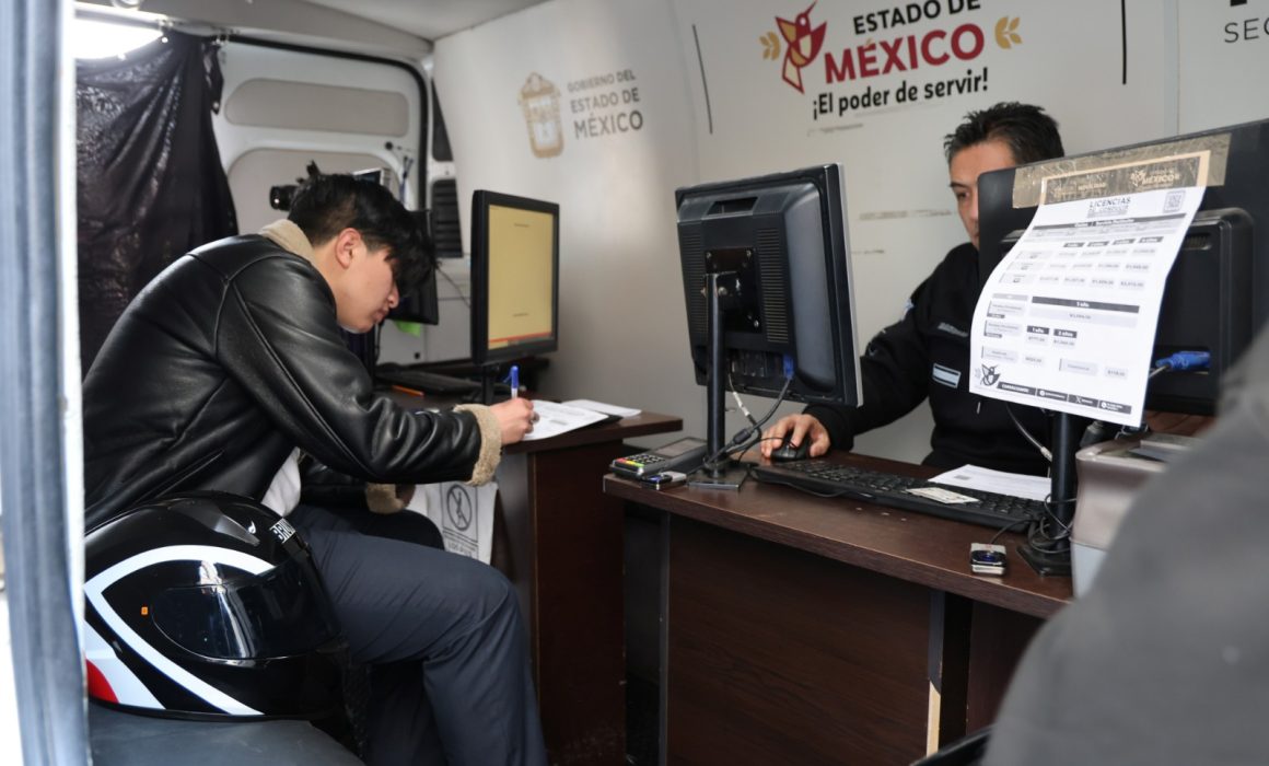 Agiliza Huixquilucan trámites de licencias para motociclistas