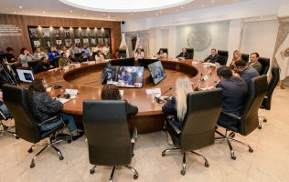 Aprueba Atizapán presupuesto histórico de 52.2 mdp para becas 2026