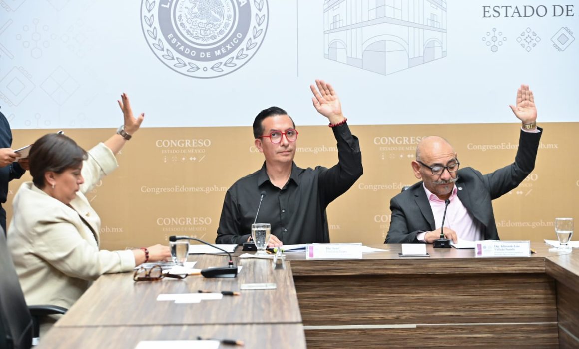 Aprueba el Congreso del Edomex trato digno y rápido a adultos mayores