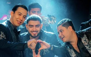 Arrolladora Banda El Limón enciende Feria de Las Fresas