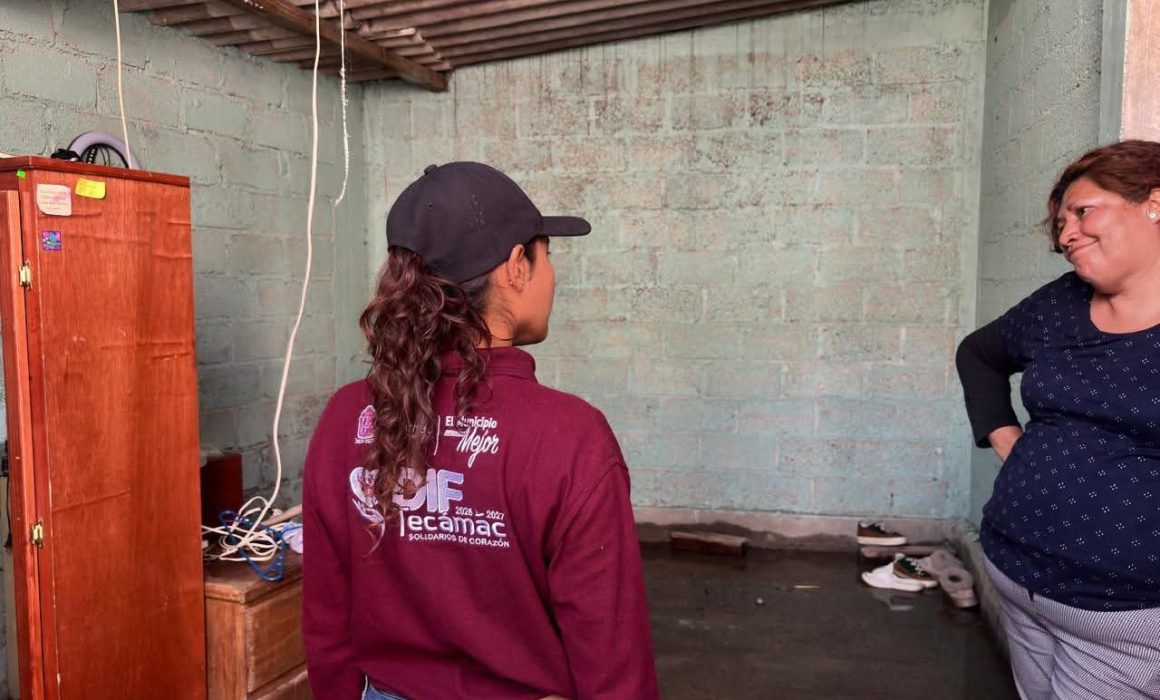 Atiende gobierno de Tecámac a 74 familias afectadas por granizada