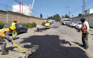 Avanza programa permanente de bacheo en Tianguistenco