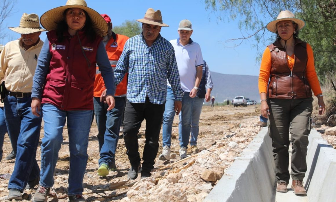 Beneficia Edomex a productores de Apaxco y Tequixquiac con apoyos