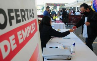 Celebran la Feria del Empleo en Lerma; buscan llenar diversas vacantes