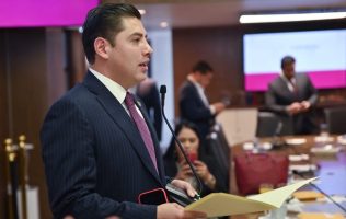 Cierra Carlos Zurita puerta a reelección, se ve sirviendo en Ixtapaluca