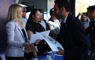 Consolida Romina Contreras alianza jurídica en Huixquilucan
