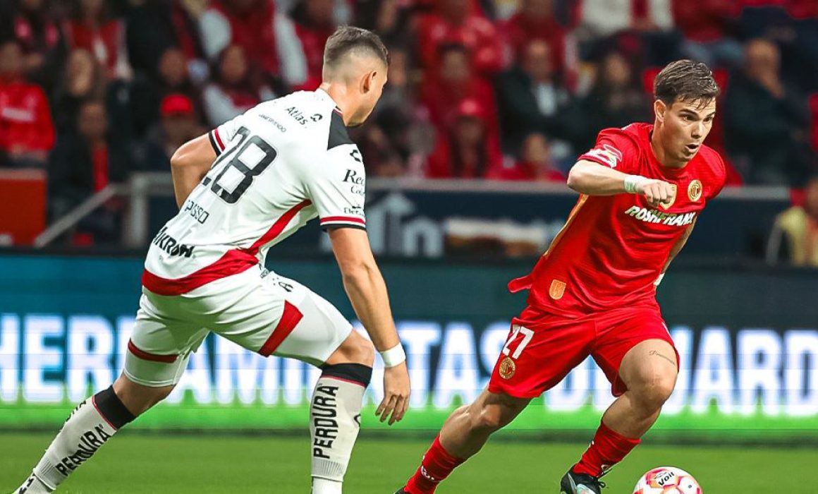Dan Toluca y Atlas espectáculo hasta el final del partido