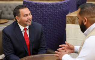 De manejar Uber a aspirar a gobernar Chihuahua