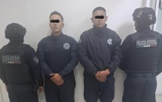 Detienen a policías de Chalco por presunto secuestro exprés