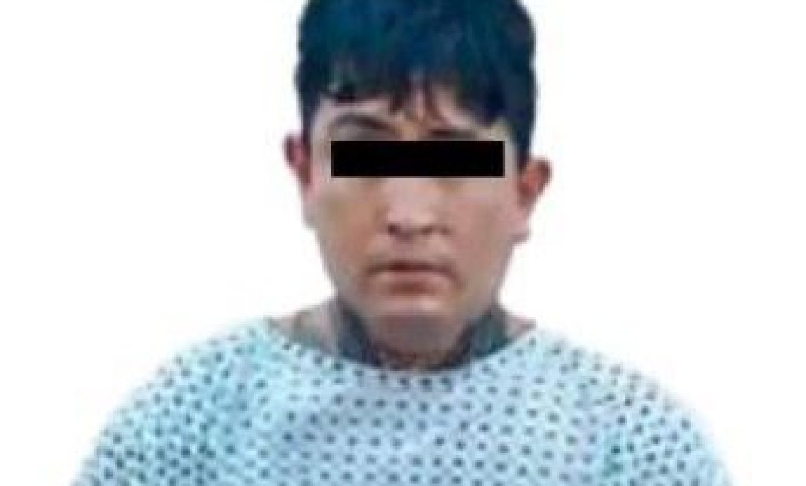 Detienen policías de Cuautitlán Izcalli a implicado en robo