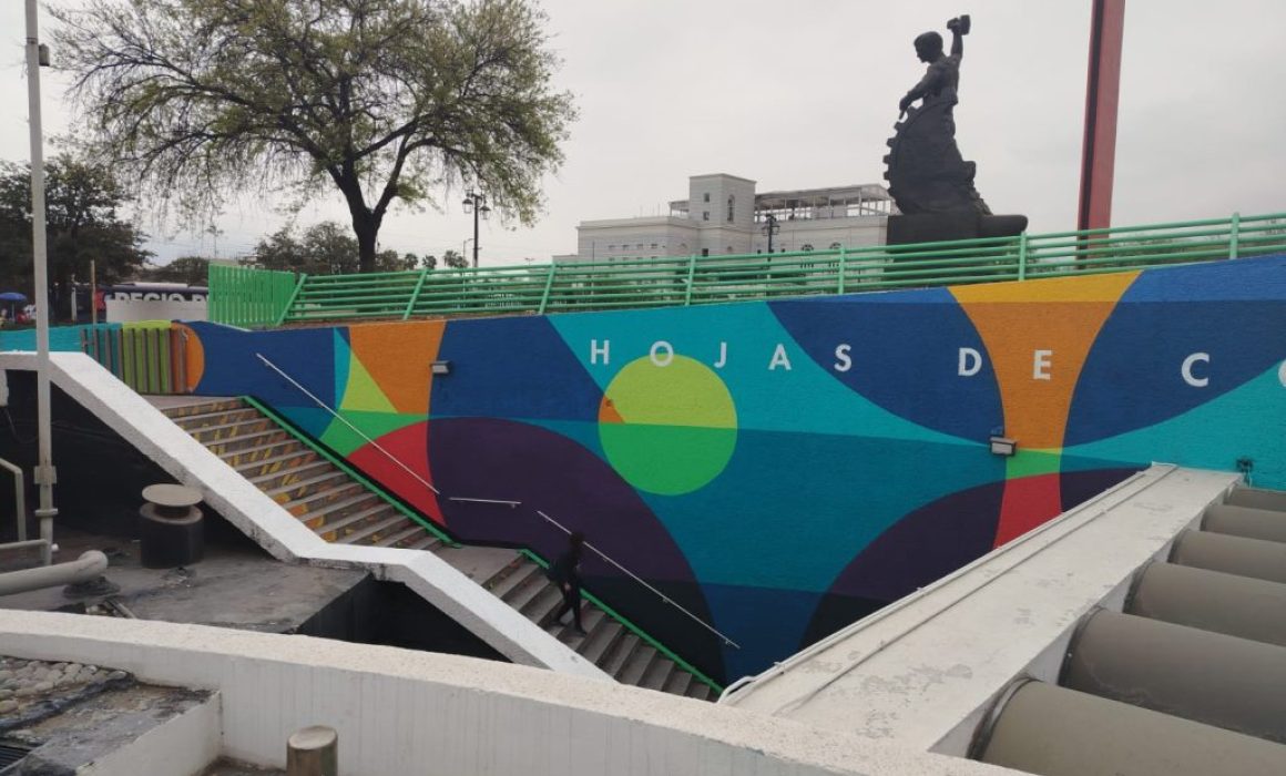 Entregan primer mural Trazos Mundialistas en estación Zaragoza del Metro