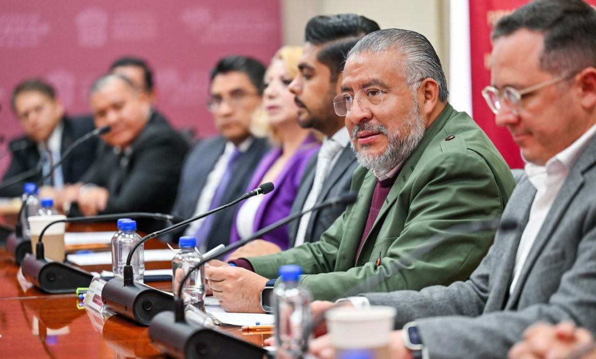 Formalizan IMSS Bienestar y GEM donación de cuatro centros de salud