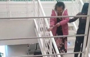 Frenan salida de Doña Carlota pese a orden judicial en Edomex