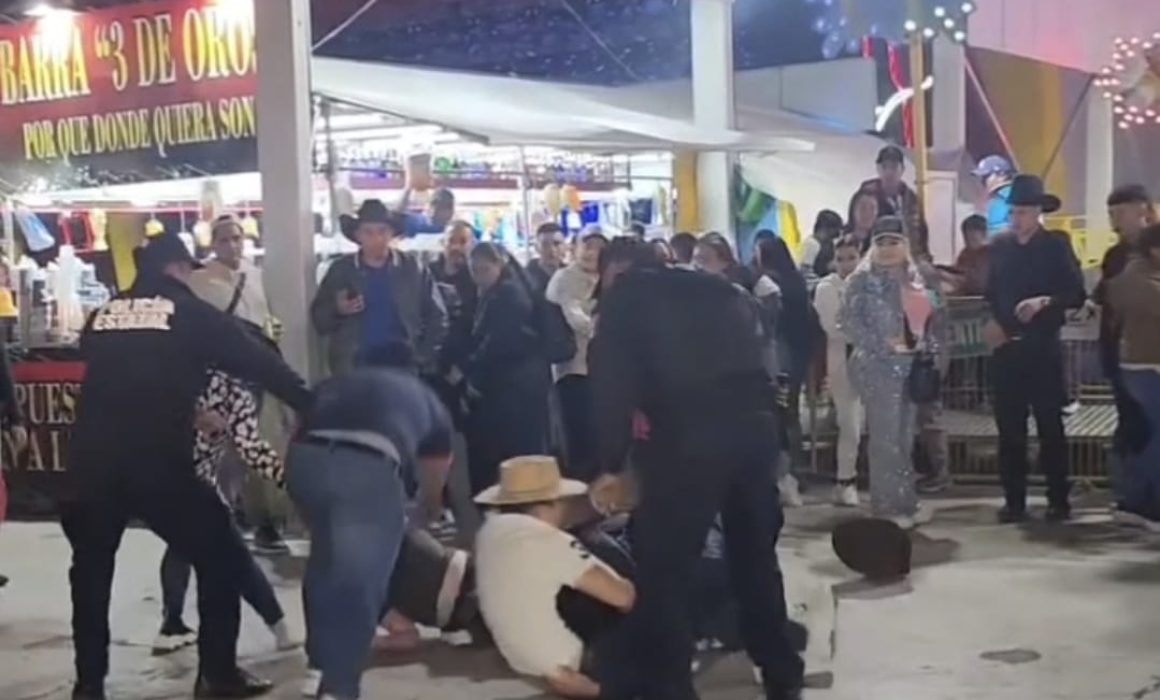 Hacen de la 'Feria del Caballo' la cantina más grande de Edomex