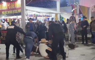 Hacen de la 'Feria del Caballo' la cantina más grande de Edomex