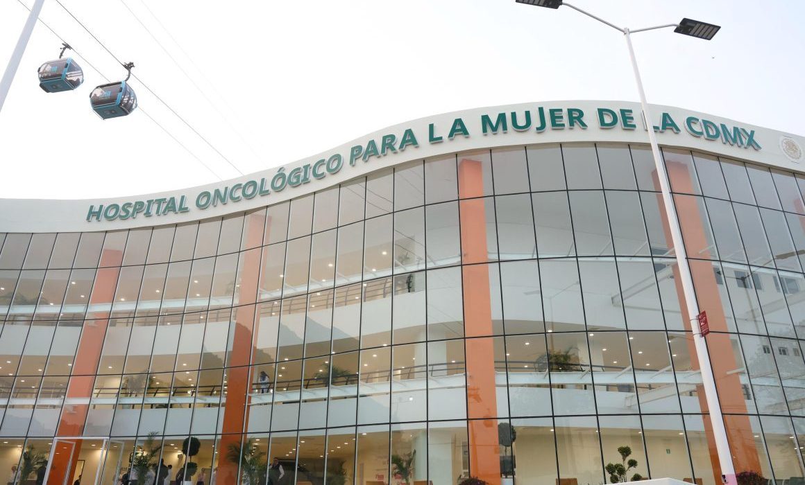 Claudia Sheinbaum, Gustavo A. Madero, Hospital Oncológico para la Mujer, Mañanera del Pueblo,