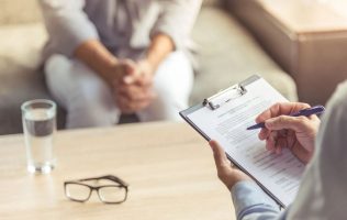 Invitan a mujeres a jornada gratuita de apoyo y bienestar en Atizapán