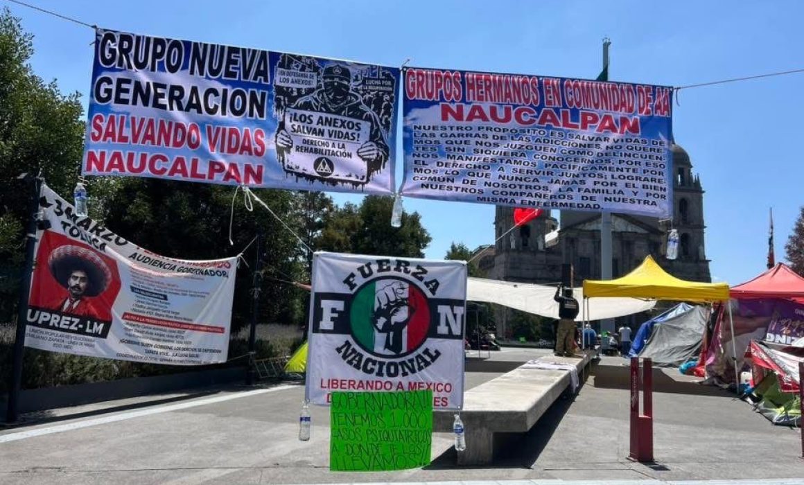 Marcha la Patrulla Espiritual por Toluca; exigen la apertura de anexos 